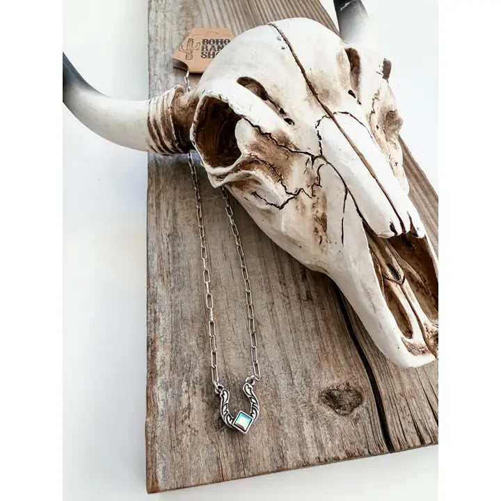 Western Dainty Horseshoe Necklace