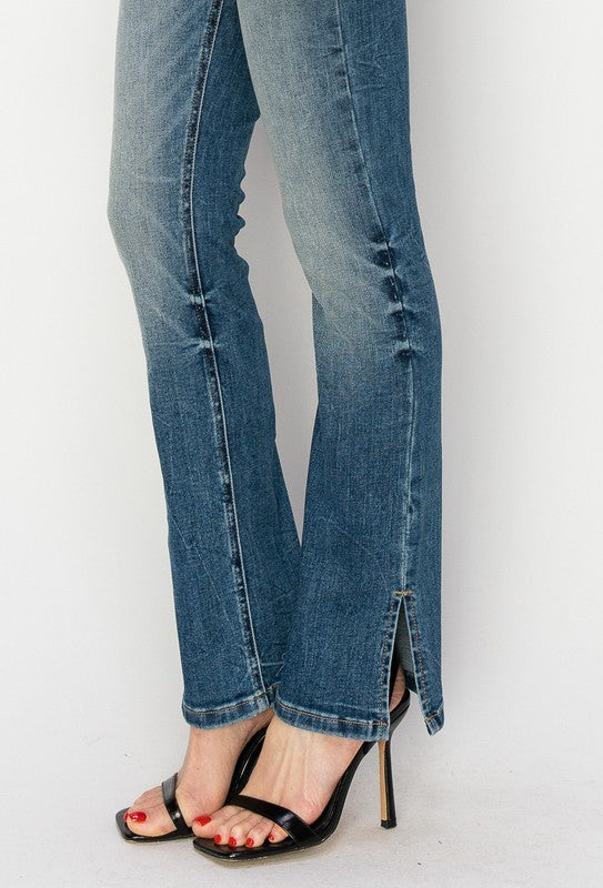 HIGH RISE BOOT JEANS