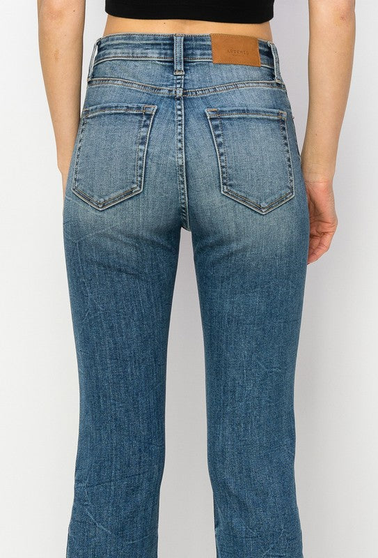 HIGH RISE BOOT JEANS