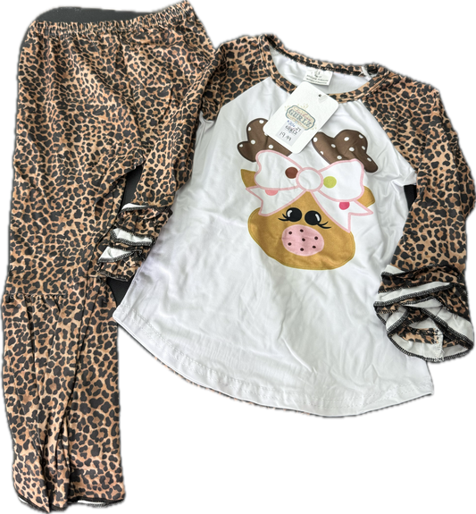 Leopard Pig Outfit