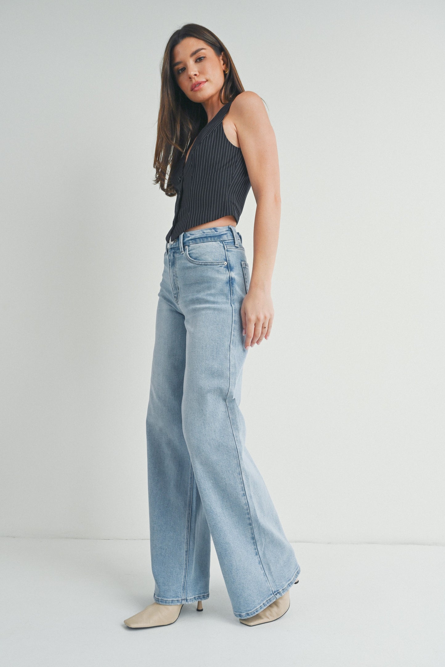 Light Wash Wide Leg Jean