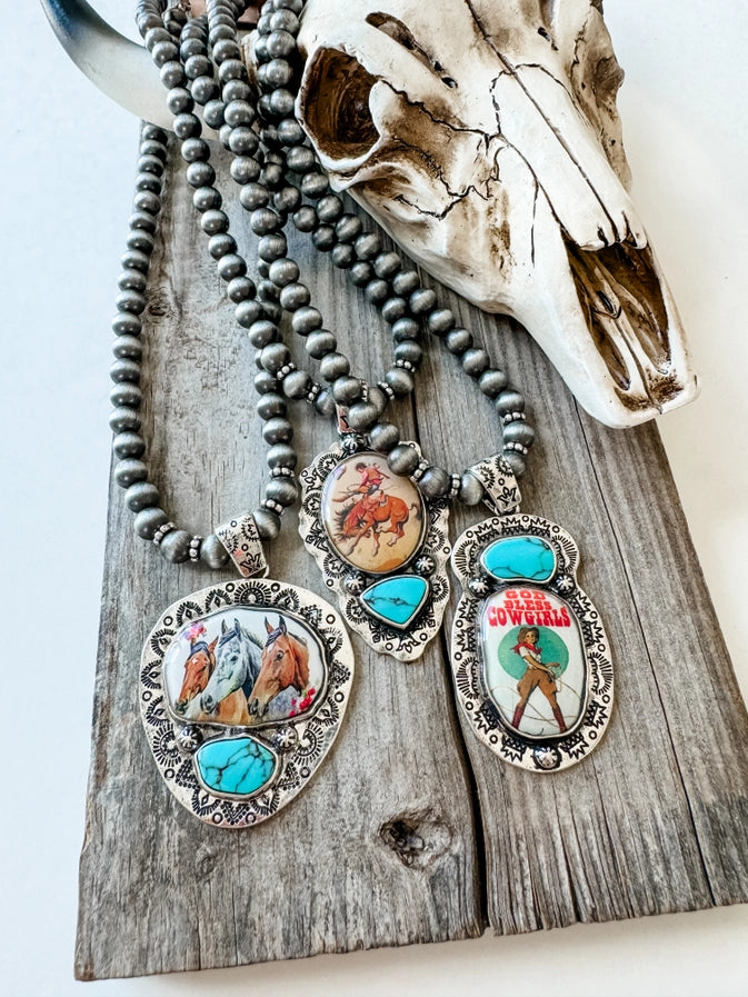 Western Print Pendant Necklace