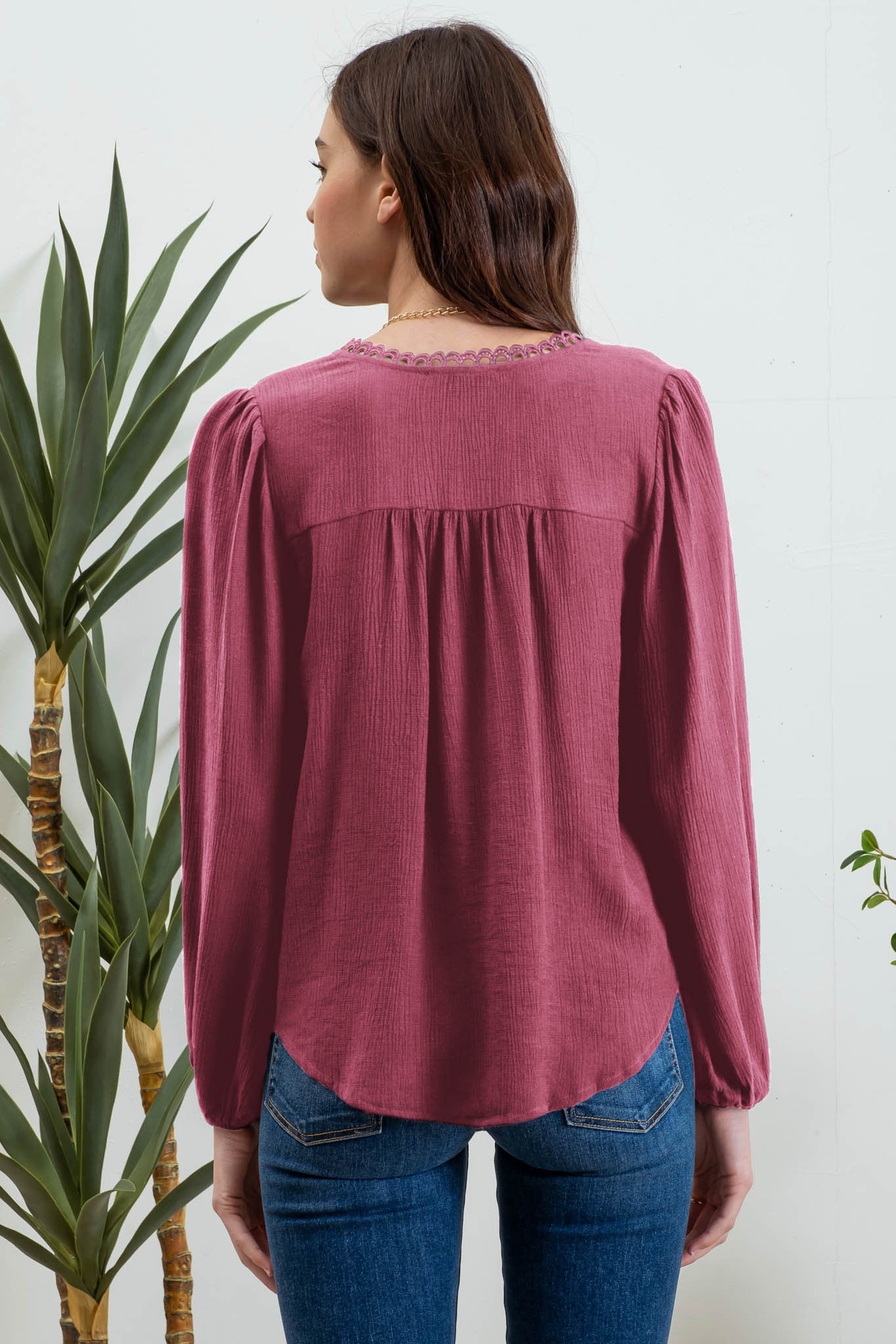 Lace Trim Long Sleeve Knit Top